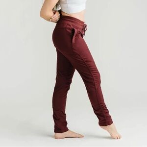 Zyia active maroon active pant joggers